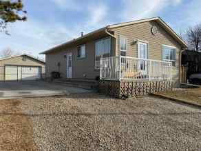 Just listed Country Club Estates Homes for sale 9344 67 Avenue  in Country Club Estates Grande Prairie 