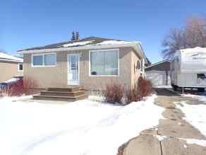 Just listed NONE Homes for sale 5715 54 Street  in NONE Taber 