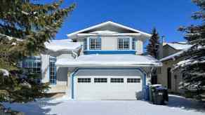 Just listed Edgemont Homes for sale 44 Edgeridge Way NW in Edgemont Calgary 