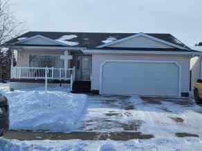 Just listed Parkview Homes for sale 3400 59 Street Close  in Parkview Camrose 