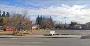 Land Thorncliffe Calgary homes