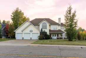 Just listed Thickwood Homes for sale 141 Tundra Drive  in Thickwood Fort McMurray 