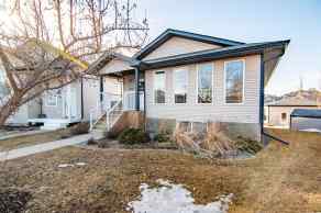 Just listed Inglewood Homes for sale 20 Ing Close  in Inglewood Red Deer 