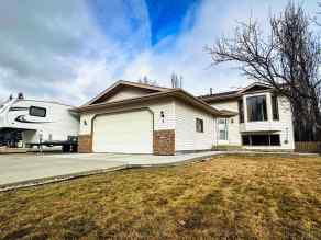 Just listed NONE Homes for sale 8 Park Drive   in NONE Whitecourt 