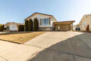Just listed Majestic Place Homes for sale 2422 7A Avenue N in Majestic Place Lethbridge 