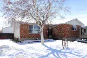 Just listed Winston Churchill Homes for sale 1806 23rd Avenue N in Winston Churchill Lethbridge 