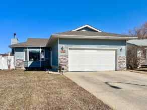 Just listed Mission Heights Homes for sale 7829 Mission Heights Drive  in Mission Heights Grande Prairie 