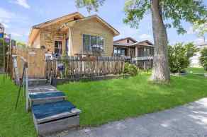 Detached Lynnwood Ridge homes