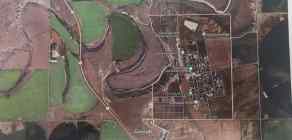 Commercial Land Carmangay homes
