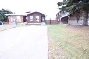Semi Detached (Half Duplex) Wainwright homes