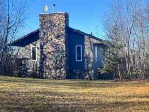 Detached Suffern Lake homes