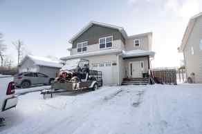 Semi Detached (Half Duplex) Lower West Peace homes