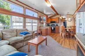 Detached Raymond Shores homes