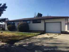 Detached Swan Hills homes