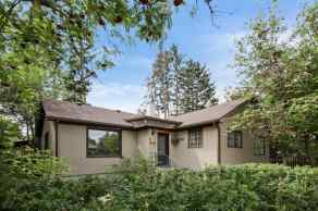 Detached Glencoe homes