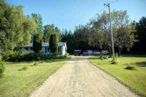 Detached Calling Lake homes