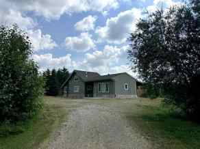Detached Sandy Beach homes