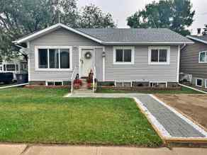 Just listed Dewberry homes for sale new 4702 50 Avenue  in Dewberry Dewberry