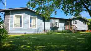 Detached Plamondon homes