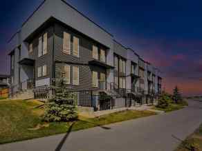 Row/Townhouse Nostalgia Townlet homes