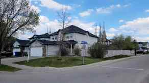 Detached Lakeview Landing homes