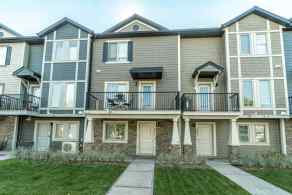 Row/Townhouse Legacy Woods homes