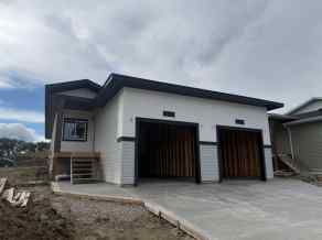Just listed Grayhawk homes for sale new 137 Gray Close  in Grayhawk Sylvan Lake