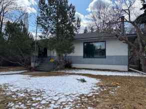 Just listed Banff Trail homes for sale new 2111 Halifax Crescent NW in Banff Trail Calgary