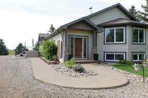 Detached Picture Butte homes