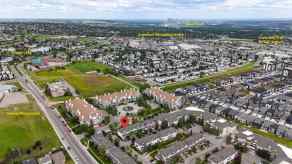 Row/Townhouse Arbour Lake homes