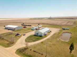 Detached Rural Lethbridge County homes