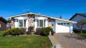 Detached Falher homes