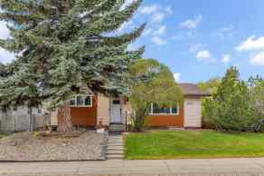 Detached Huntington Hills homes