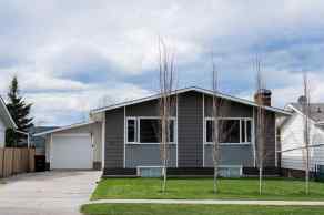 Detached Hinton homes
