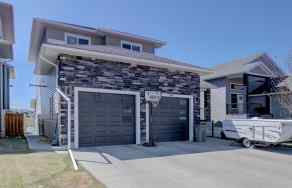 Detached Royal Oaks homes