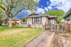 Semi Detached (Half Duplex) Canyon Meadows homes