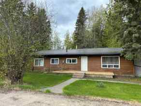 Detached Faust homes