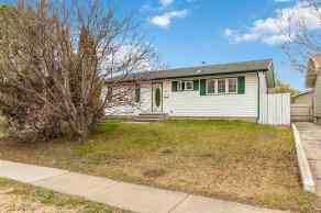 Just listed Downtown homes for sale new 15 Centennial Drive  in Downtown Fort McMurray