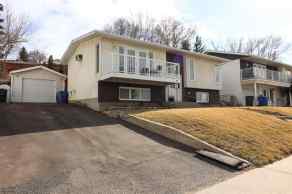 Just listed SW Hill homes for sale new 7 Valleyview Drive SW in SW Hill Medicine Hat