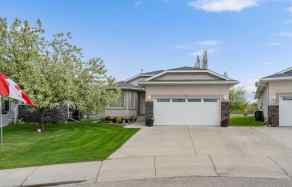 Just listed Vista Mirage homes for sale new 310 Riverside Garden NW in Vista Mirage High River
