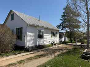 Detached Hanna homes