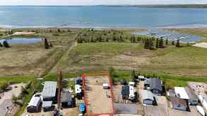 Recreational Raymond Shores homes