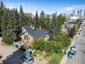 Detached Erlton homes