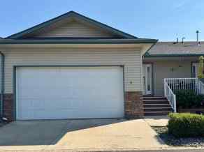Semi Detached (Half Duplex) Riverview Park homes