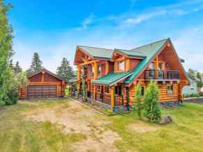 Detached Gull Lake homes