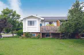 Just listed Varsity Village homes for sale new 3 Mt Royal Place W in Varsity Village Lethbridge