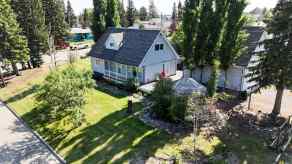 Detached Edson homes