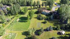 Detached Highwood Meadows homes