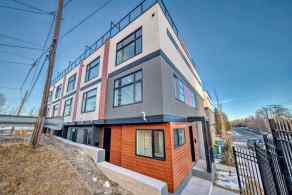 Row/Townhouse Spruce Cliff homes