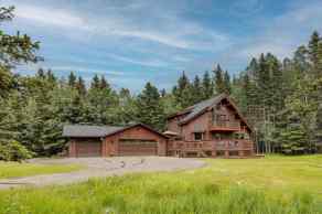 Detached Bragg Creek homes